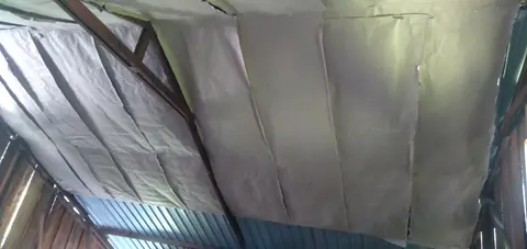 pemasang kertas alumunium anti panas